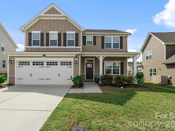 2nd image of 217 Yellow Birch Dr