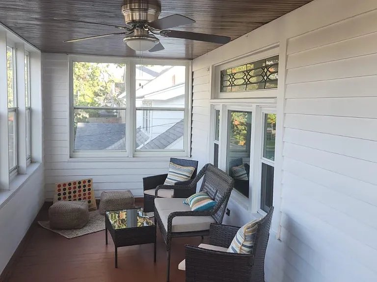 10705 Saint Mark Ave — Photo 38