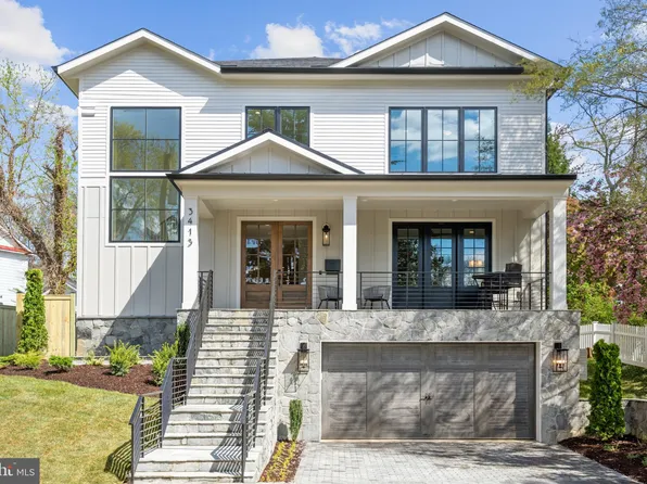 3413 20th St N, Arlington, VA 22207