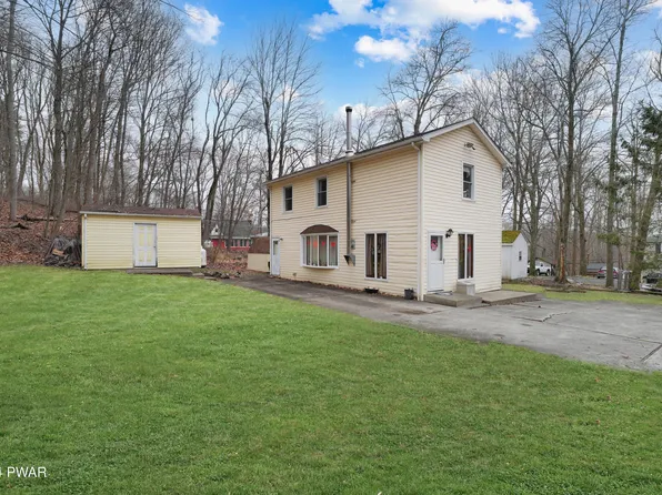 105 Rosewood Rd, Dingmans Ferry, PA 18328