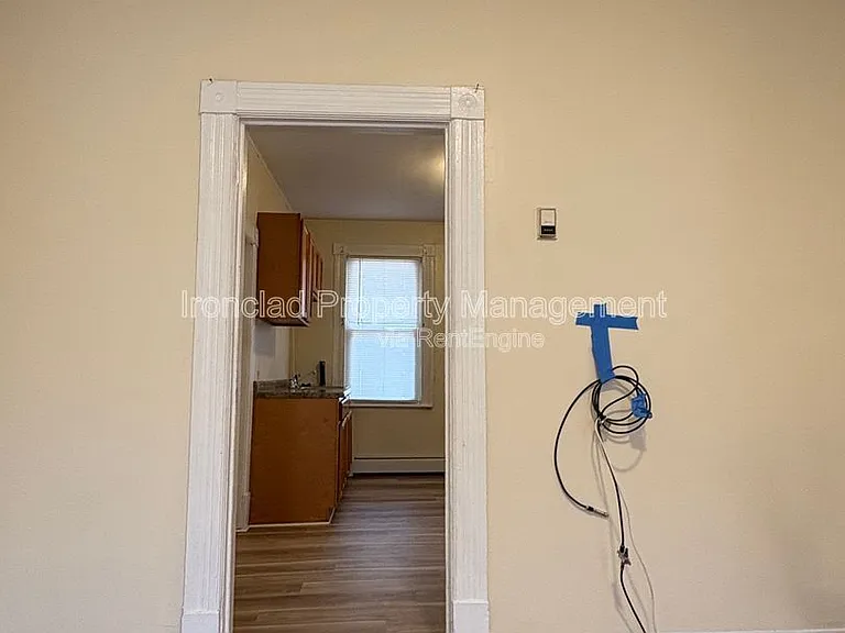 36 Walnut St #2 — Photo 11