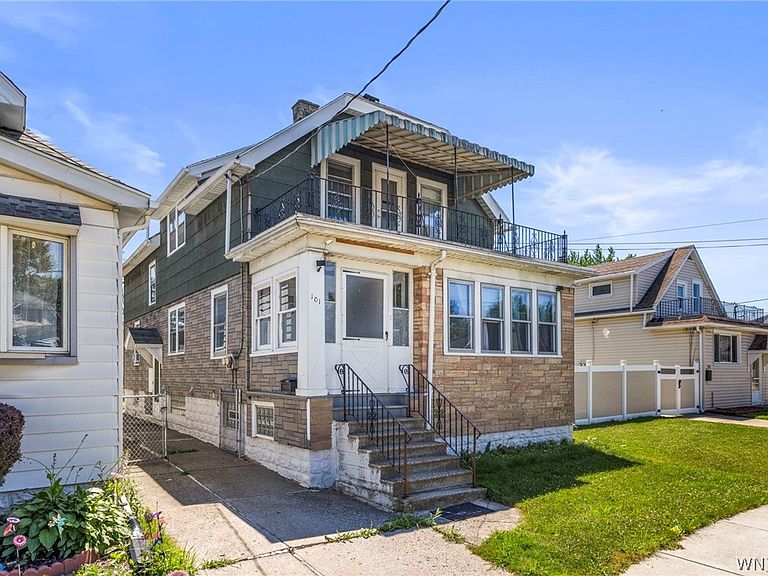 Listing photo 3