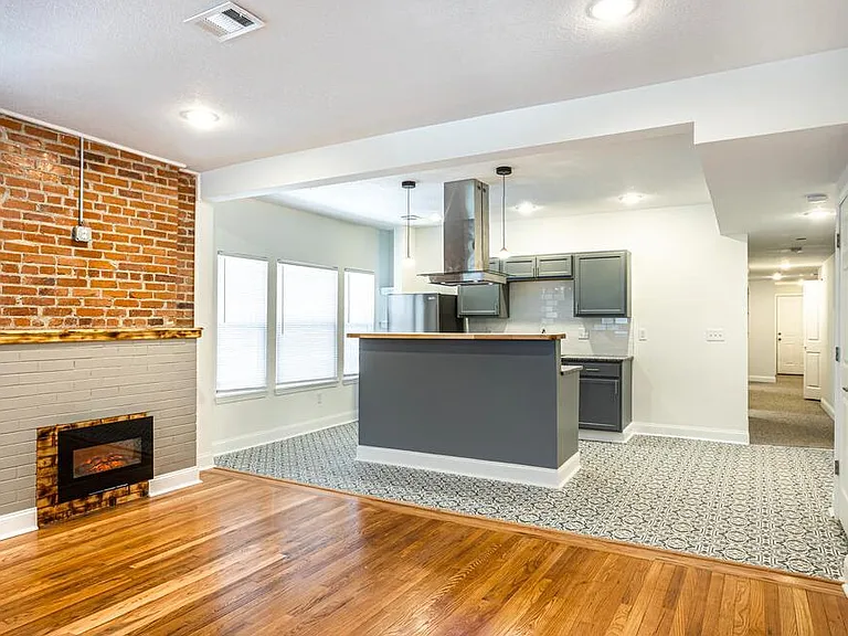 Open Kitchen