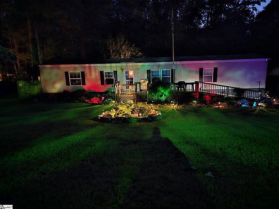 2nd image of 119 Twin Oaks Dr