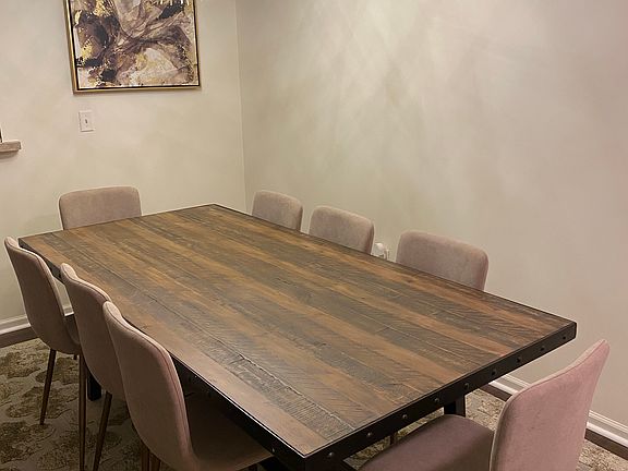 5th image of 142 Lionheart Ln #142