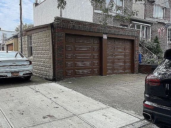 5th image of 8402 14th Ave