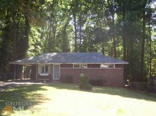 5934 Moss Dr, Forest Park, GA 30297