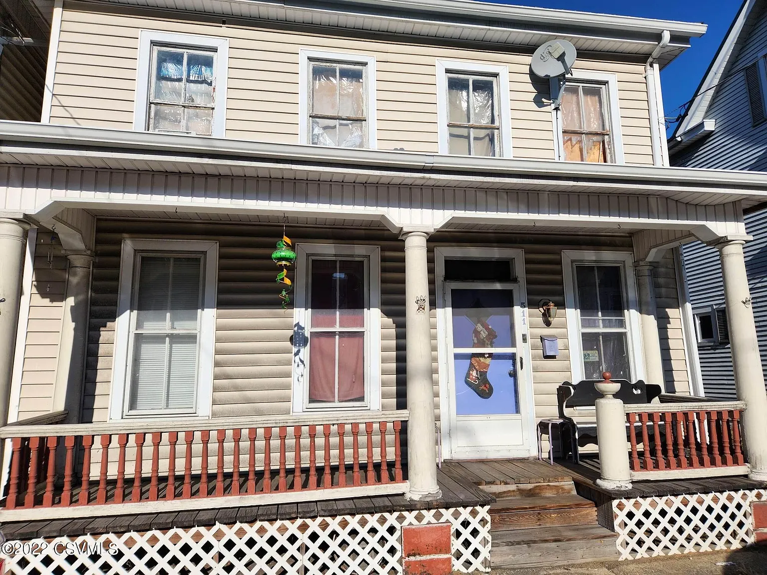 511 Main St photo 1