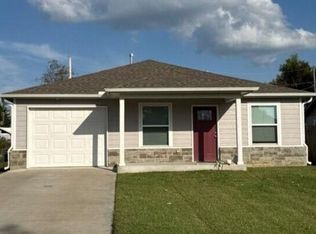 524 S Maryland Ave, Claremore, OK 74017