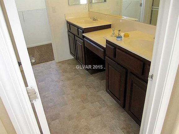 4th image of 8937 Paula Jean Ave
