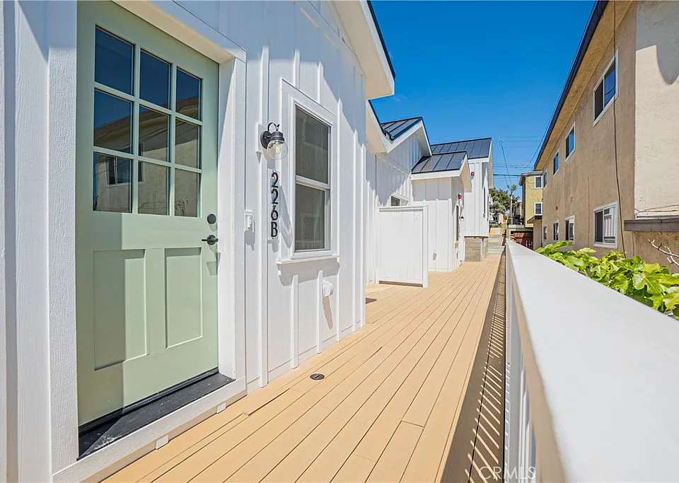 226 B Arena St