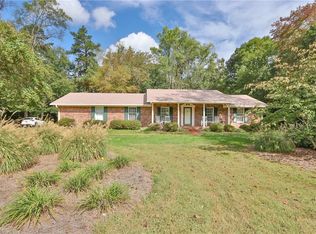 3630 Westwood Rd, Hamptonville, NC 27020