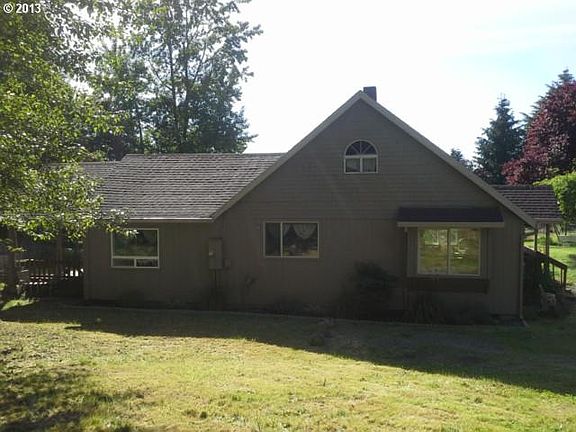 2nd image of 2002 NE Cranbrook Dr