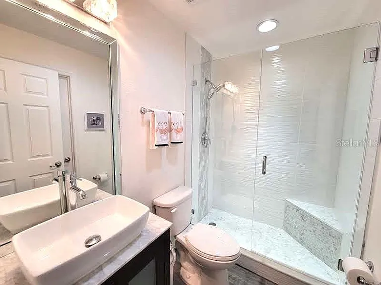 7296 Marathon Dr #404 — Photo 32
