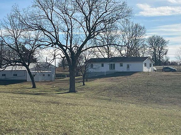 4th image of 11777 Wine Hill Rd