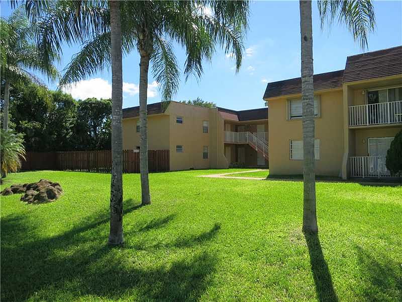 1st image of 9974 N Kendall Dr APT 1006