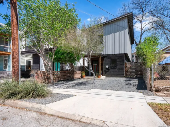 325 LAVACA ST, San Antonio, TX 78210