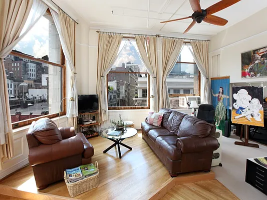 Sold by Sotheby's International Realty | media 3