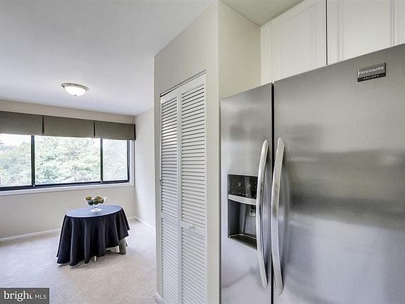 3rd image of 4373 Lee Hwy APT 306