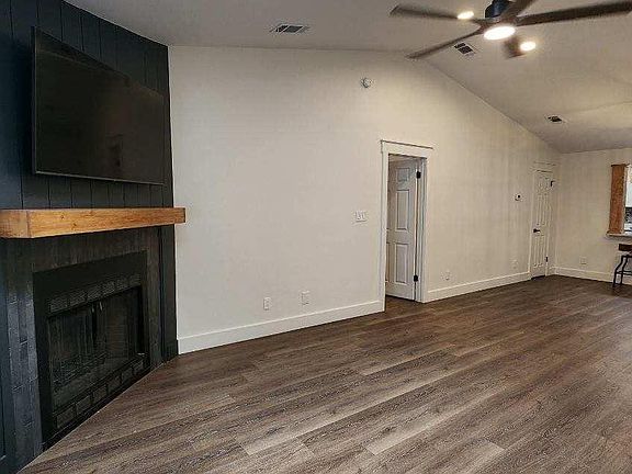 5th image of 5051 Grande Dr APT F4