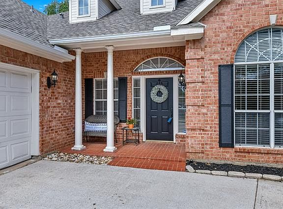 4th image of 4101 Crescent Dr