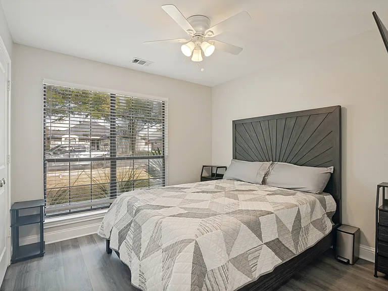 3313 Darion Ln — Photo 25