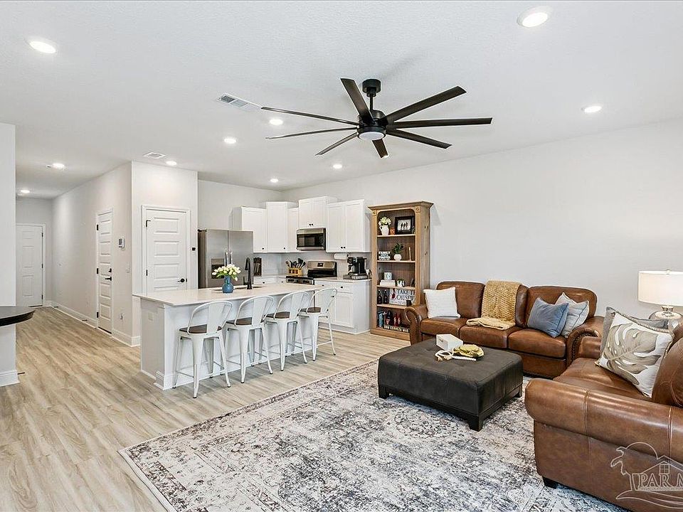 1st image of 3981 Pendragon Cir