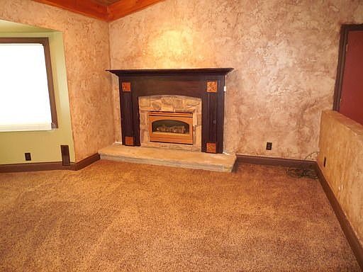 4th image of 1850 E Brookhill Dr