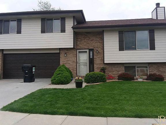 2nd image of 8201 Wendell Way