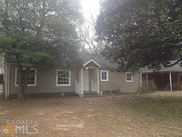 2nd image of 238 Senoia Rd