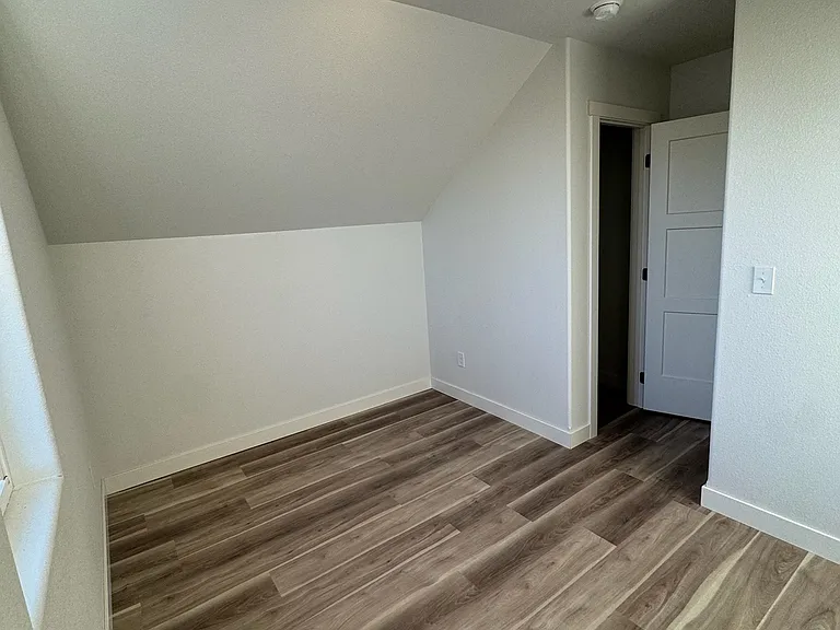 803 Pine St #A — Photo 16