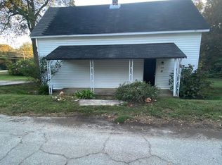 210 Liberty Cir, Hartwell, GA 30643