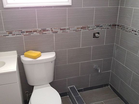 3rd image of 18301 147th Ave #1A