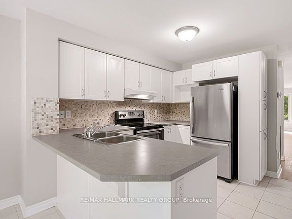 3rd image of 1124 Klondike Rd #C