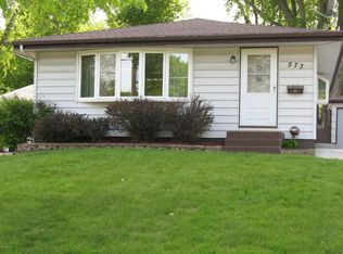 573 36th Ave NW, Rochester, MN 55901