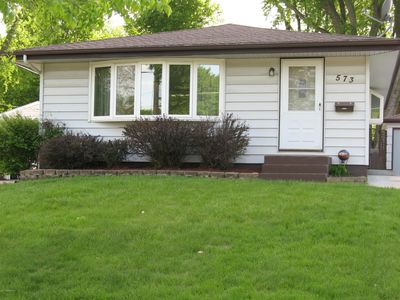 573 36th Ave NW, Rochester, MN, 55901