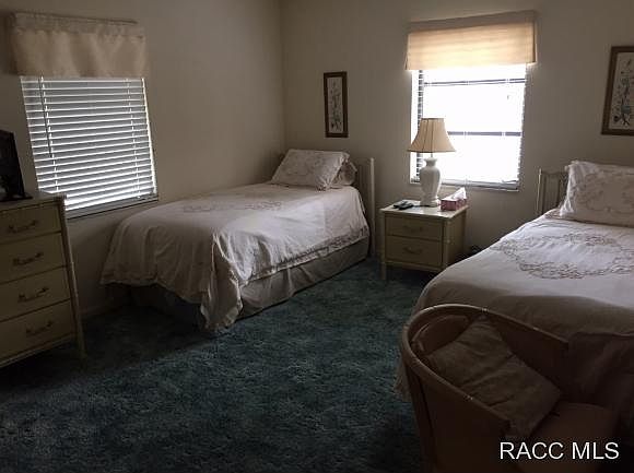 1st image of 44 Dogwood Dr