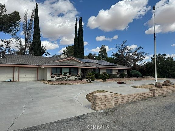 2nd image of 19546 Kona Rd