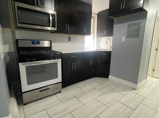 558 Avenue C #2D, Bayonne, NJ 07002