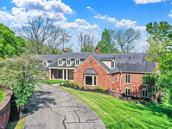 5th image of 8602 Frontgate Ln