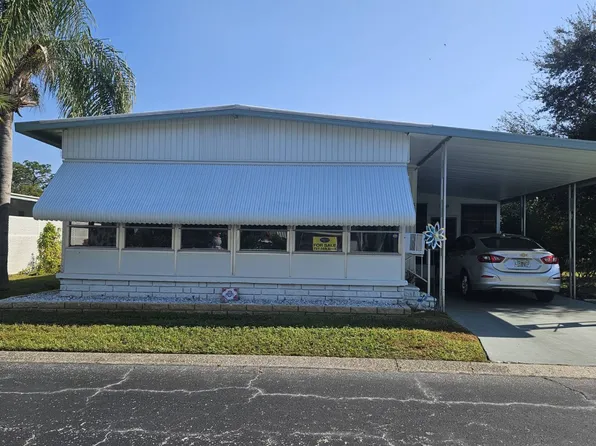 435 16th Ave SE Lot 561, Largo, FL 33771