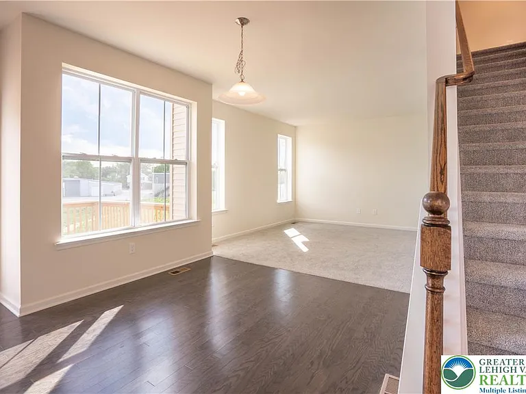 3740 Samantha Ln — Photo 33