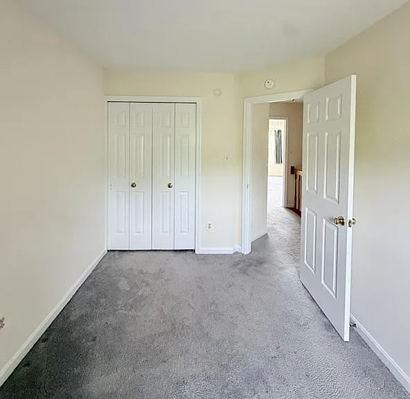 45572 Whitcomb Sq — Photo 20