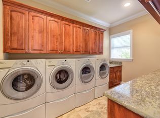 8340 Rustic Woods Way, Loomis, CA 95650