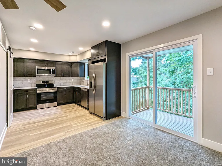 26B Kittery Ct #B — Photo 5