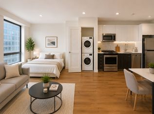25-21 43rd Ave #704, Long Island City, NY 11101