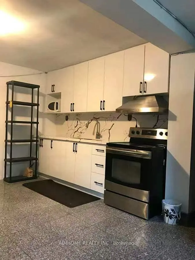 1 bed, $1,000 — Photo 3