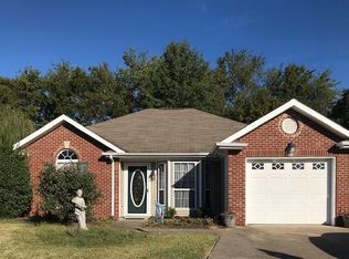 1396 Harrington Dr, Gallatin, TN 37066