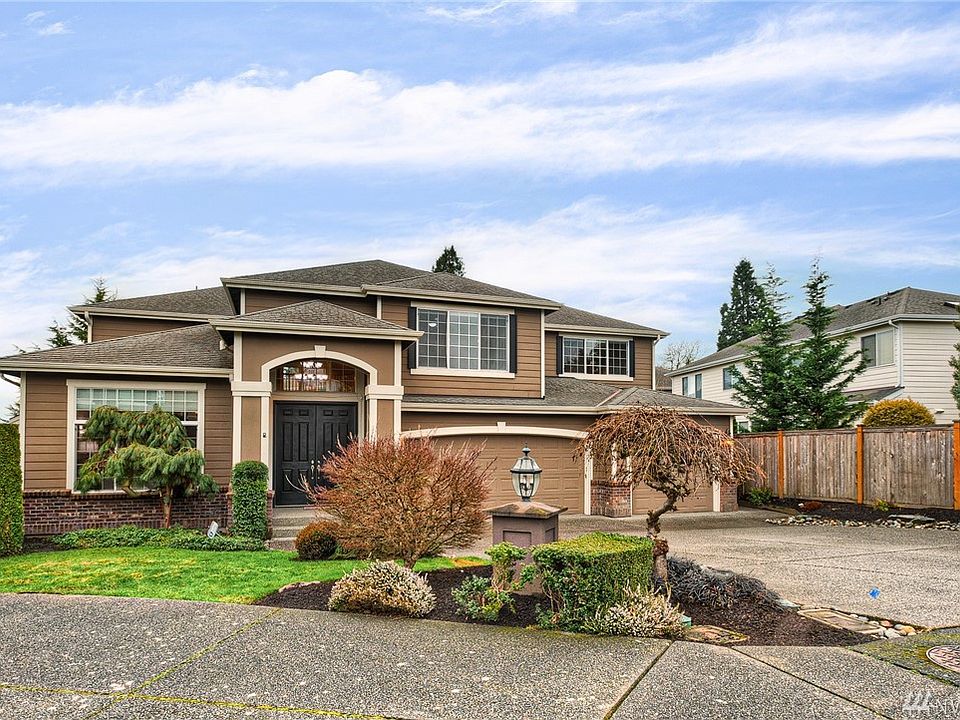 1st image of 8518 NE 128th St