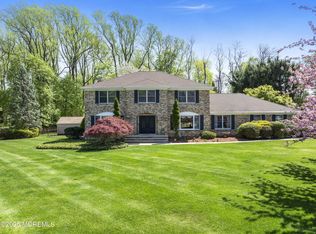 4 Tara Ct, Holmdel, NJ 07733